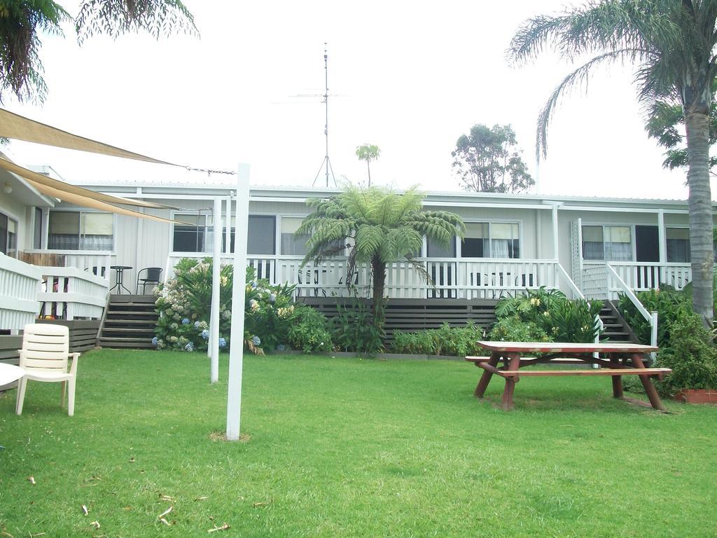 Top Of The Lake Holiday Units Merimbula Exterior photo