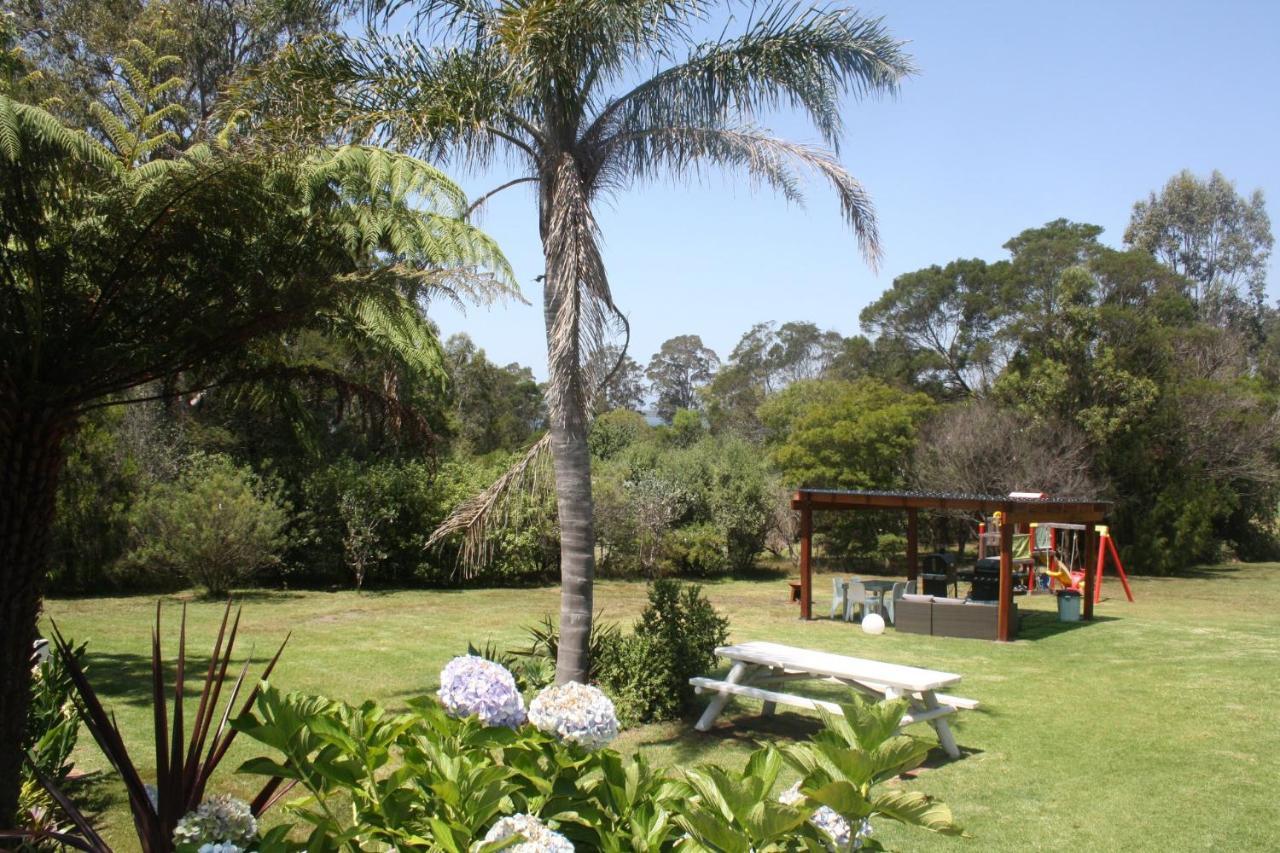 Top Of The Lake Holiday Units Merimbula Exterior photo