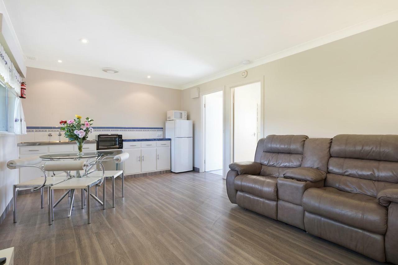 Top Of The Lake Holiday Units Merimbula Exterior photo
